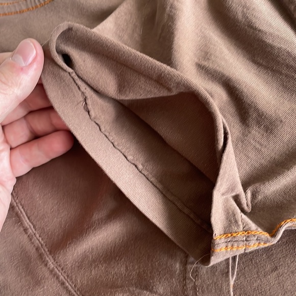 Vintage 100% Cotton H&M graphic Tee - Picture 13 of 13